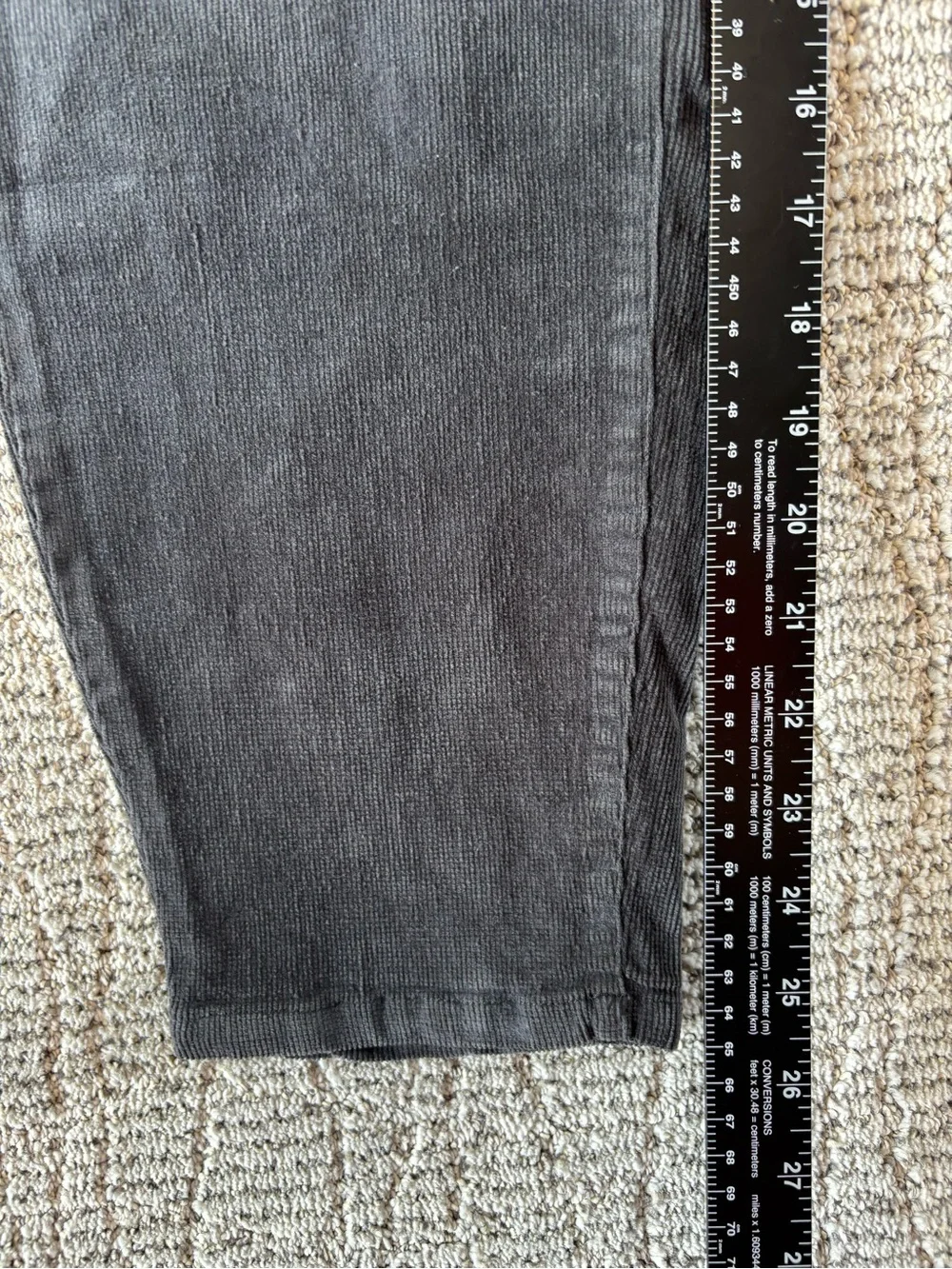 NEW Pistola Women’s Size 32 Dusk Gray‎ Corduroy Cropped Pants